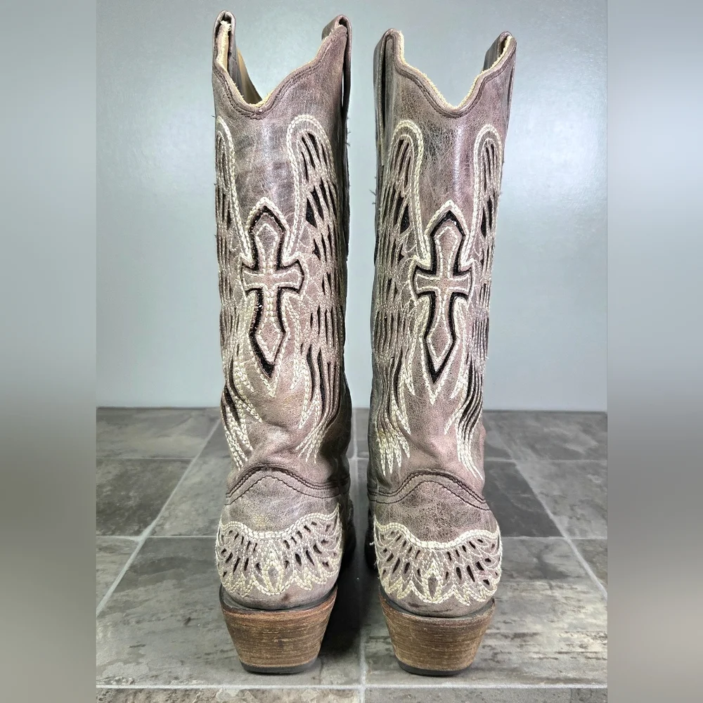 Y2K CORRAL WING & CROSS DISTRESSED WESTERN SEQUIN BOOTS. - Picture 6 of 12